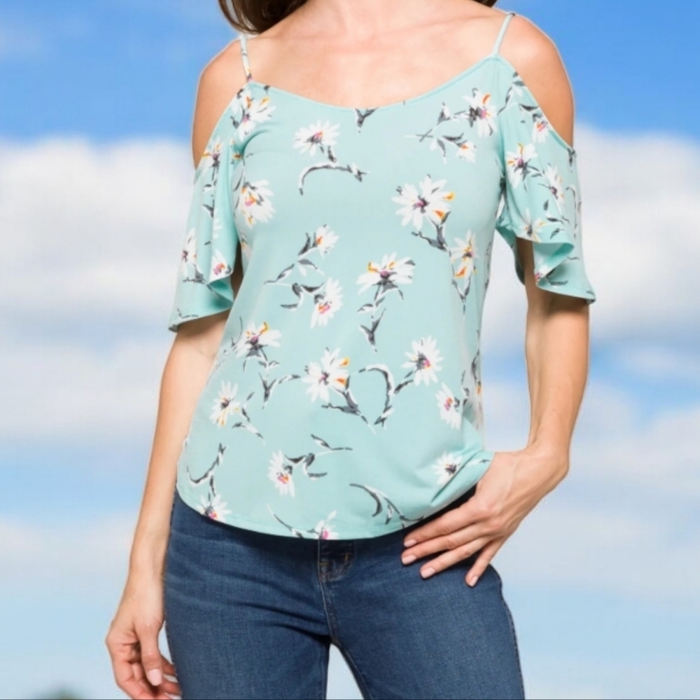 Kaileigh Light Green Floral Cold Shoulder Top